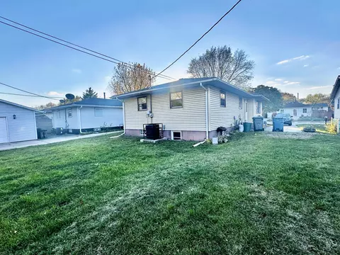2231 Garfield St, Gary, IN 46404 photo 24