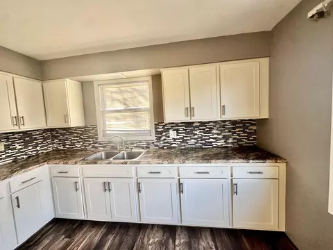 2231 Garfield St, Gary, IN 46404 photo 6