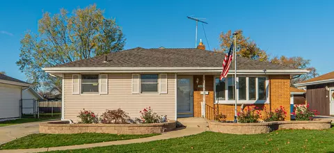 3433 41st Pl, Highland, IN 46322