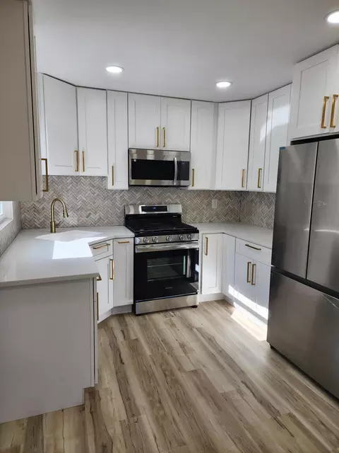 2050 Roosevelt St, Gary, IN 46404 photo 9