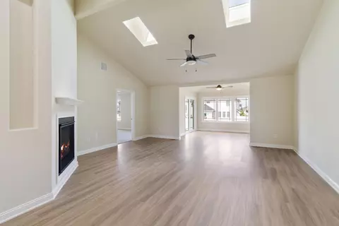 Living - 9448 W 106th Pl, Saint John, IN 46373 photo 5 of 6