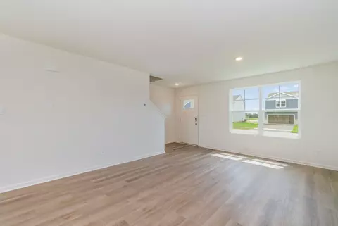 421 Bricker St, Hebron, IN 46341 photo 5