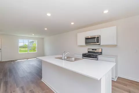 601 Ensign Pl, Hebron, IN 46341 photo 9