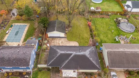 471 Apache Ln, Lowell, IN 46356 photo 42