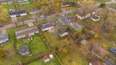471 Apache Ln, Lowell, IN 46356 photo 44