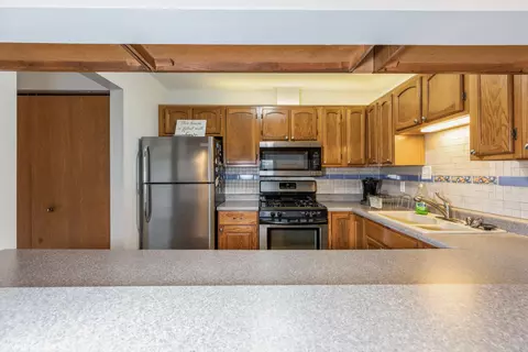 1417 Brookside Dr #D2, Munster, IN 46321 photo 11