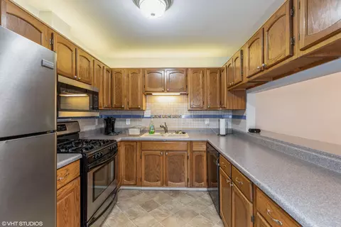 1417 Brookside Dr #D2, Munster, IN 46321 photo 12