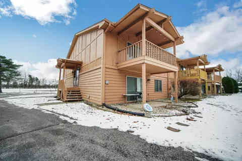 1417 Brookside Dr #D2, Munster, IN 46321 photo 1