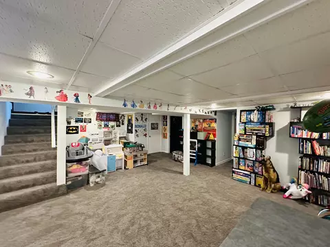 Other - 921 W Pine Pl, Griffith, IN 46319 photo 2 of 4
