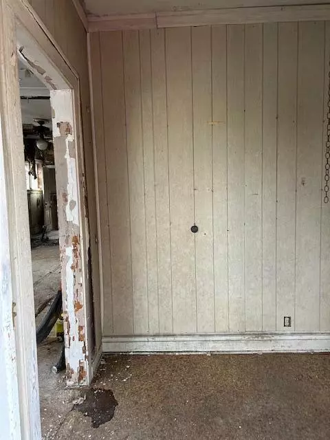 2154 W 10th Pl, Gary, IN 46404 photo 6