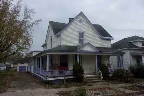 119 W Washington St, Waynetown, IN 47990