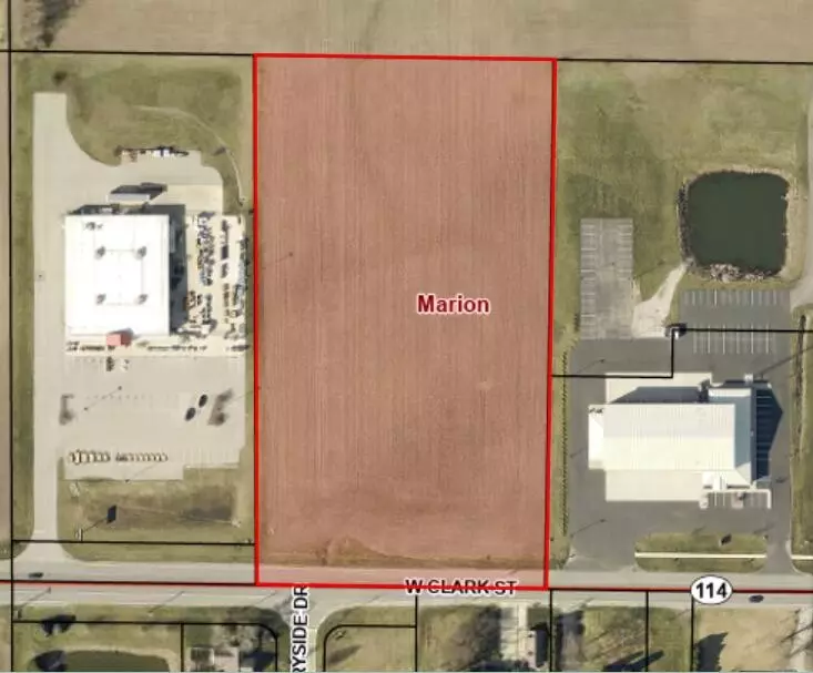  1130 W Clark St, Rensselaer, IN 47978 photo 2
