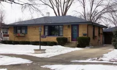 1110 N Jay St, Griffith, IN 46319 photo 1