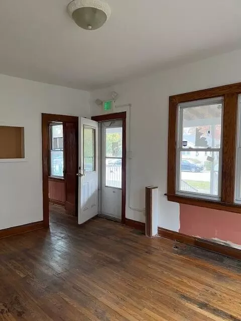 356 S Henry St, Gary, IN 46403 photo 2