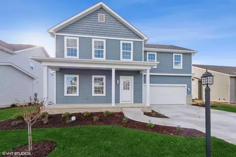 407 Hatch Lake Pkwy, Valparaiso, IN 46385
