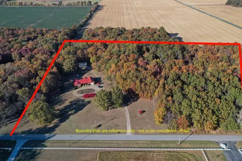 9224 W 100, Rensselaer, IN 47978