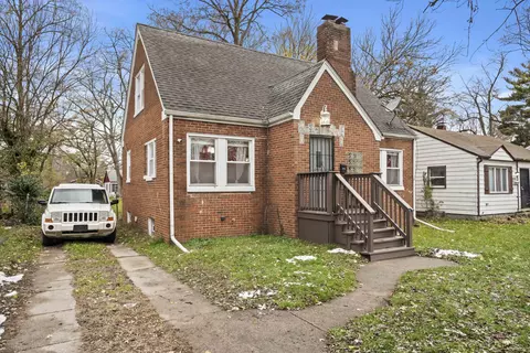 4432 Johnson St, Gary, IN 46408 photo 2
