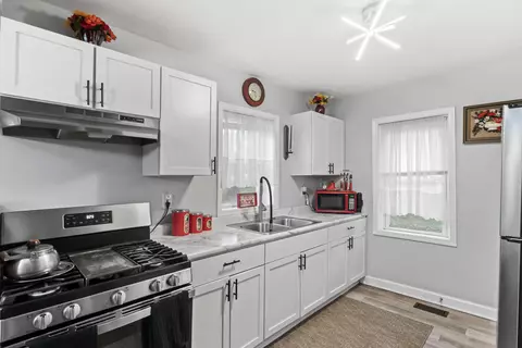 4432 Johnson St, Gary, IN 46408 photo 10