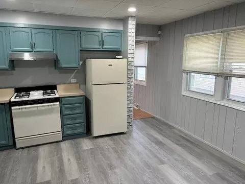736 Cherry St, Hammond, IN 46324 photo 5