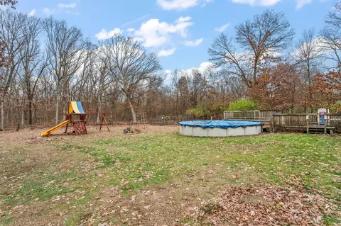 Exterior - 5778 E 1168, De Motte, IN 46310 photo 10 of 18