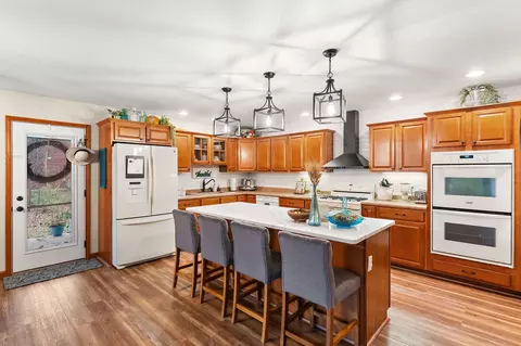Kitchen - 5778 E 1168, De Motte, IN 46310 photo 2 of 5