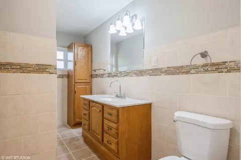 1740 W Taft St, Gary, IN 46404 photo 11