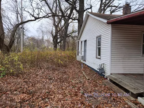 5052 E 6th Ave, Gary, IN 46403 photo 2