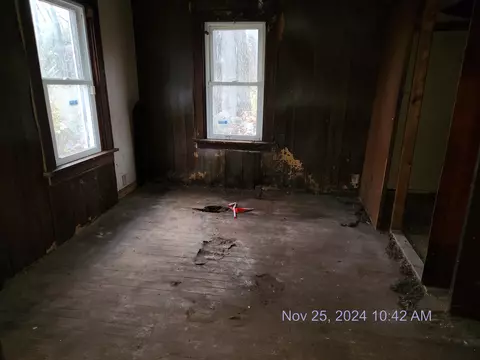 5052 E 6th Ave, Gary, IN 46403 photo 5