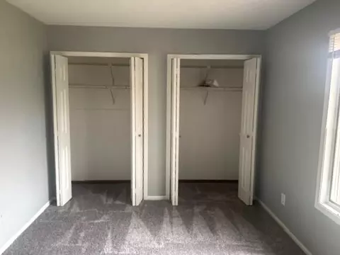110 Meadows Cir, Crown Point, IN 46307 photo 10