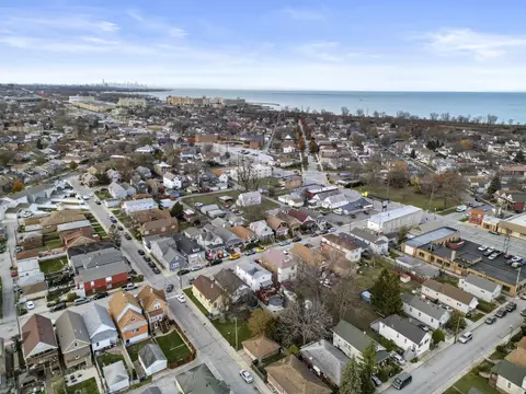 1011 Myrtle Ave, Whiting, IN 46394 photo 5