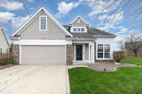 552 Lantern Walk, Valparaiso, IN 46385