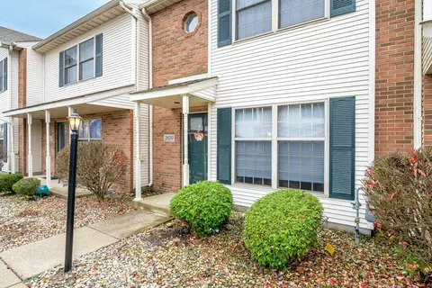Exterior - 1839 Beech Ct, Crown Point, IN 46307 photo 2 of 7