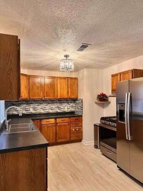 1030 E 47th Pl, Gary, IN 46409 photo 9
