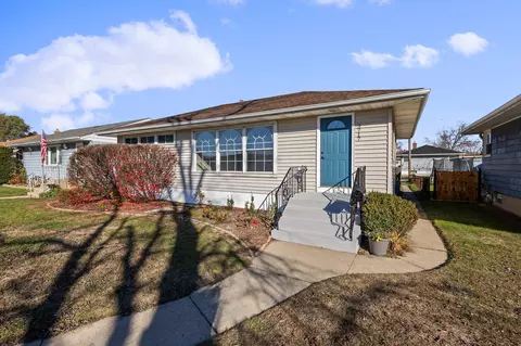 3717 177th Pl, Hammond, IN 46323