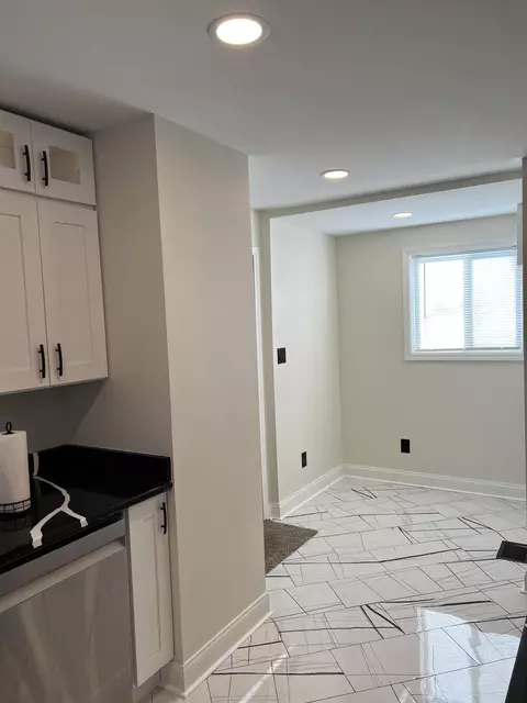 Entry Way - 579 Tennessee St, Gary, IN 46402 photo 1 of 1