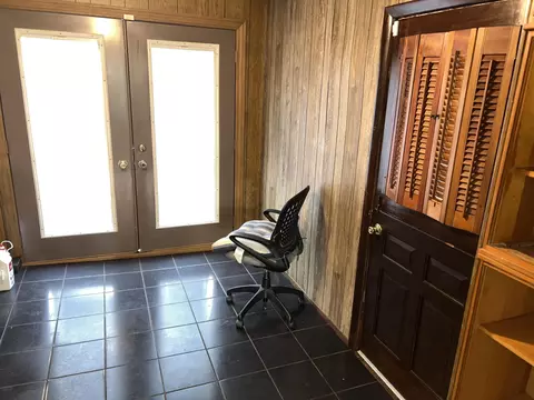 520 N Miami St, Gary, IN 46403 photo 8
