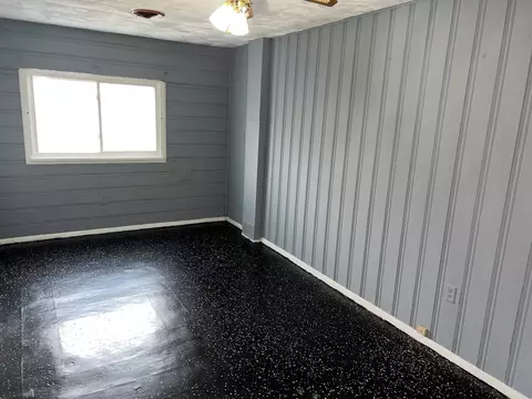 520 N Miami St, Gary, IN 46403 photo 9