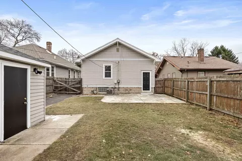 Exterior - 6536 Madison Ave, Hammond, IN 46324 photo 4 of 5