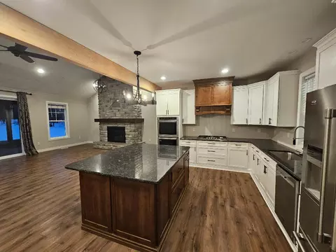 9805 Trinity Ct, De Motte, IN 46310 photo 27