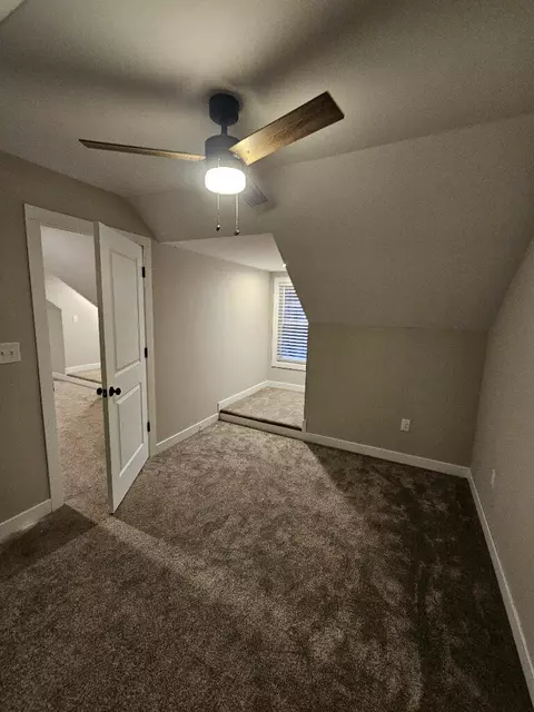 9805 Trinity Ct, De Motte, IN 46310 photo 20