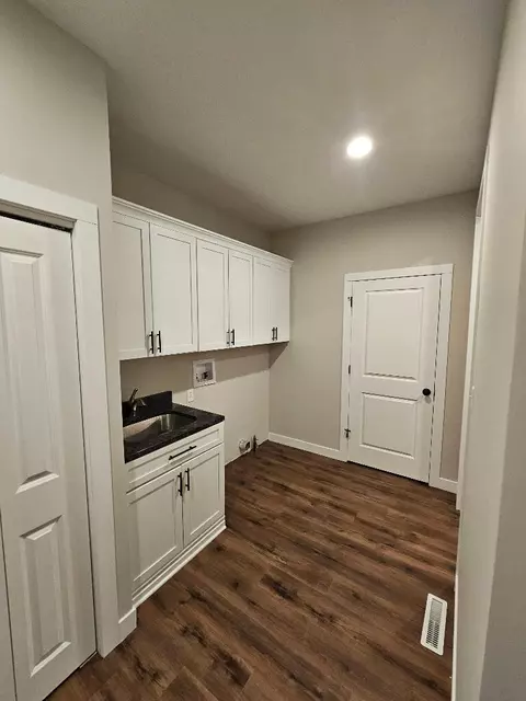 9805 Trinity Ct, De Motte, IN 46310 photo 21