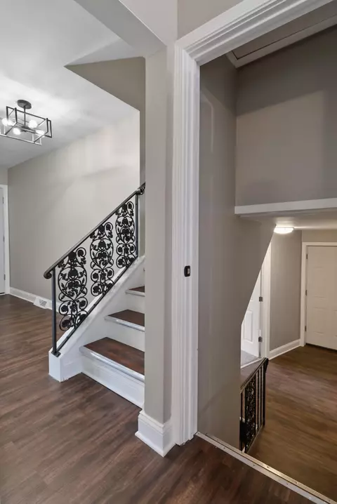 Entry Way - 7216 Tilley Dr, Hammond, IN 46324 photo 4 of 5