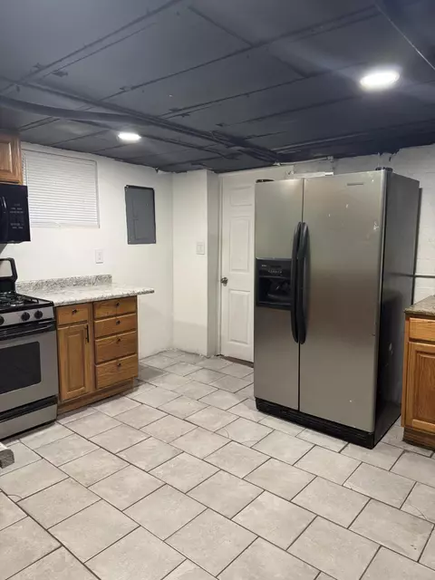 1224 W 15th Ave, Gary, IN 46407 photo 4