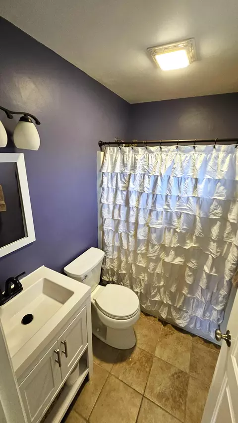 693 Admiral Dr, Porter, IN 46304 photo 7