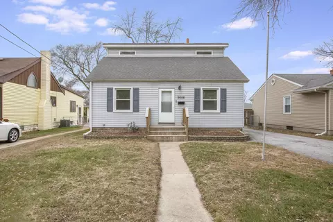 9006 Hook St, Highland, IN 46322