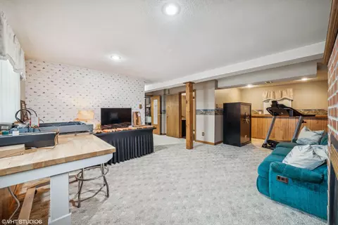 6965 W 85th Pl, Crown Point, IN 46307 photo 10