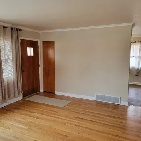 5937 Forest Ave, Gary, IN 46403 photo 3