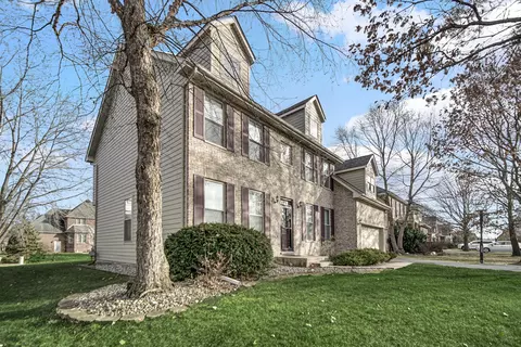 10259 Sutton Pl, Munster, IN 46321 photo 3