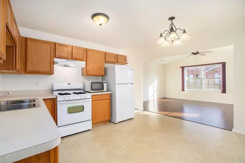 346 W 43rd Ct, Griffith, IN 46319 photo 11
