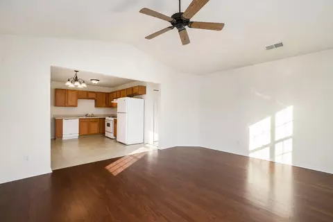 346 W 43rd Ct, Griffith, IN 46319 photo 5